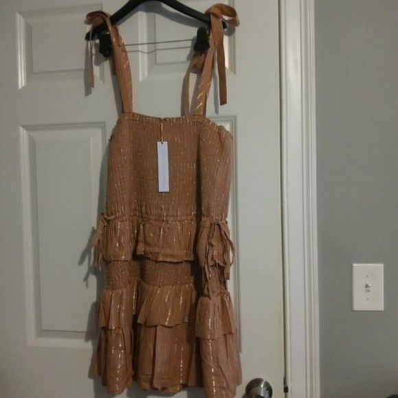 NWT House of Harlow 1960 Metallic Shirred Ruffle Smocked Dress - Picture 3 of 9
